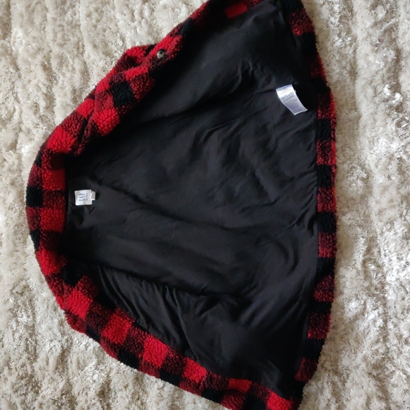 🎉Host Pick🎉 EUC Kid's Sherpa buffalo plaid coat - Picture 2 of 4